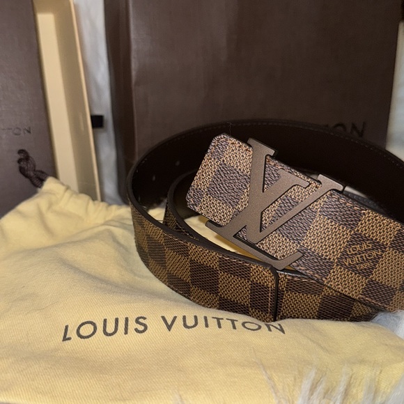 Louis Vuitton LV initials Damier Ebene 40mm Brown LV Logo Leather Belt (unisex) - Picture 7 of 9